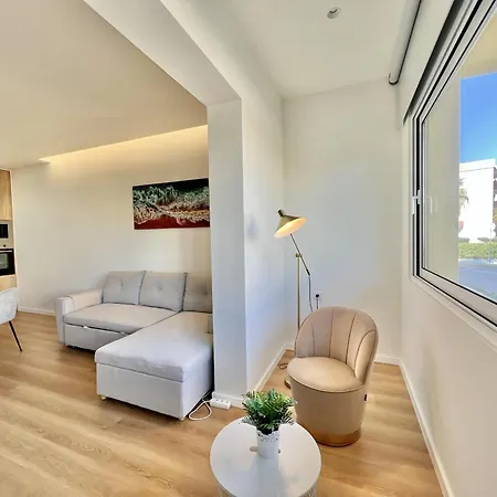Modern With Pool By Homing
