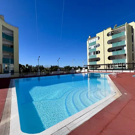 Apartment Modern With Pool By Homing Vilamoura